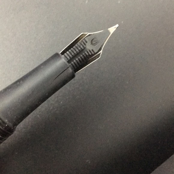 NWOT - Ferrari by Artena Pen Set - Picture 9 of 12